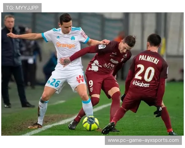 法甲巴黎传控节奏十分流畅,前场连续创造机会